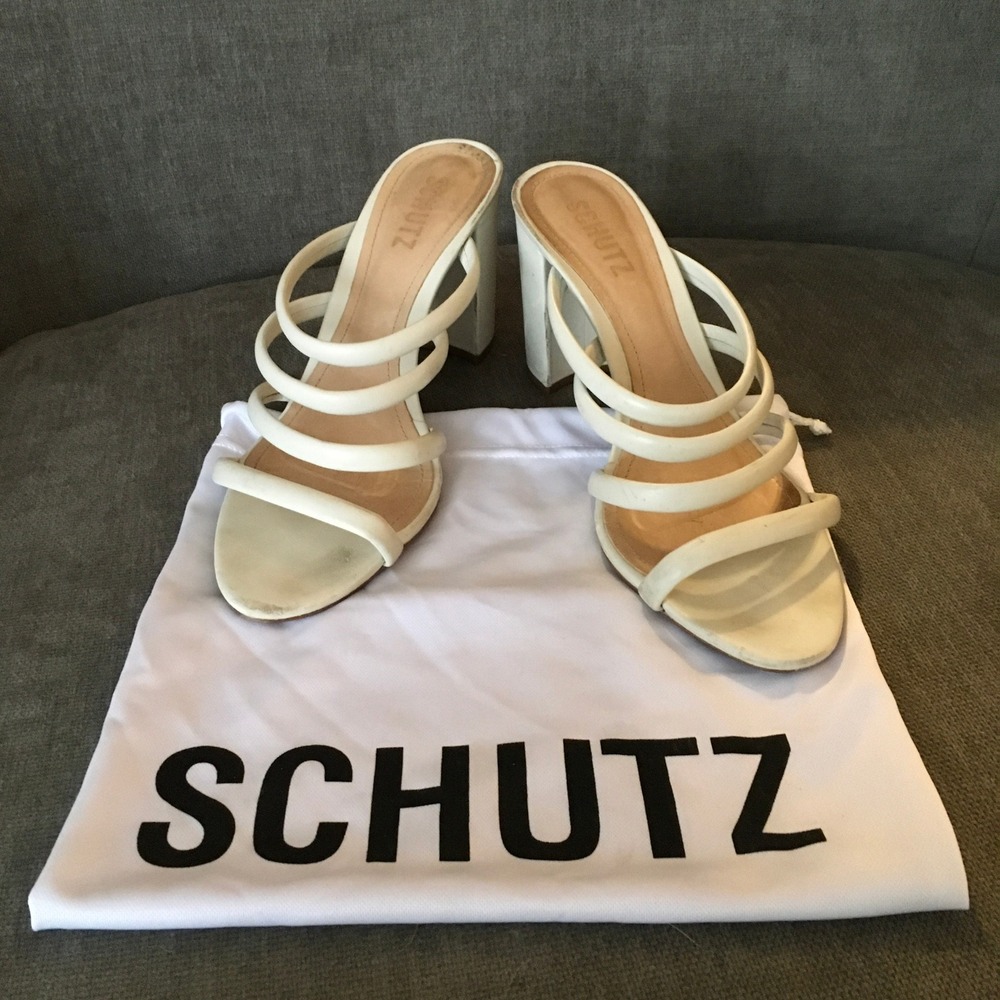 Schutz Felisa Cream Leather Strappy Block Heel Sandals Size 8.5‎